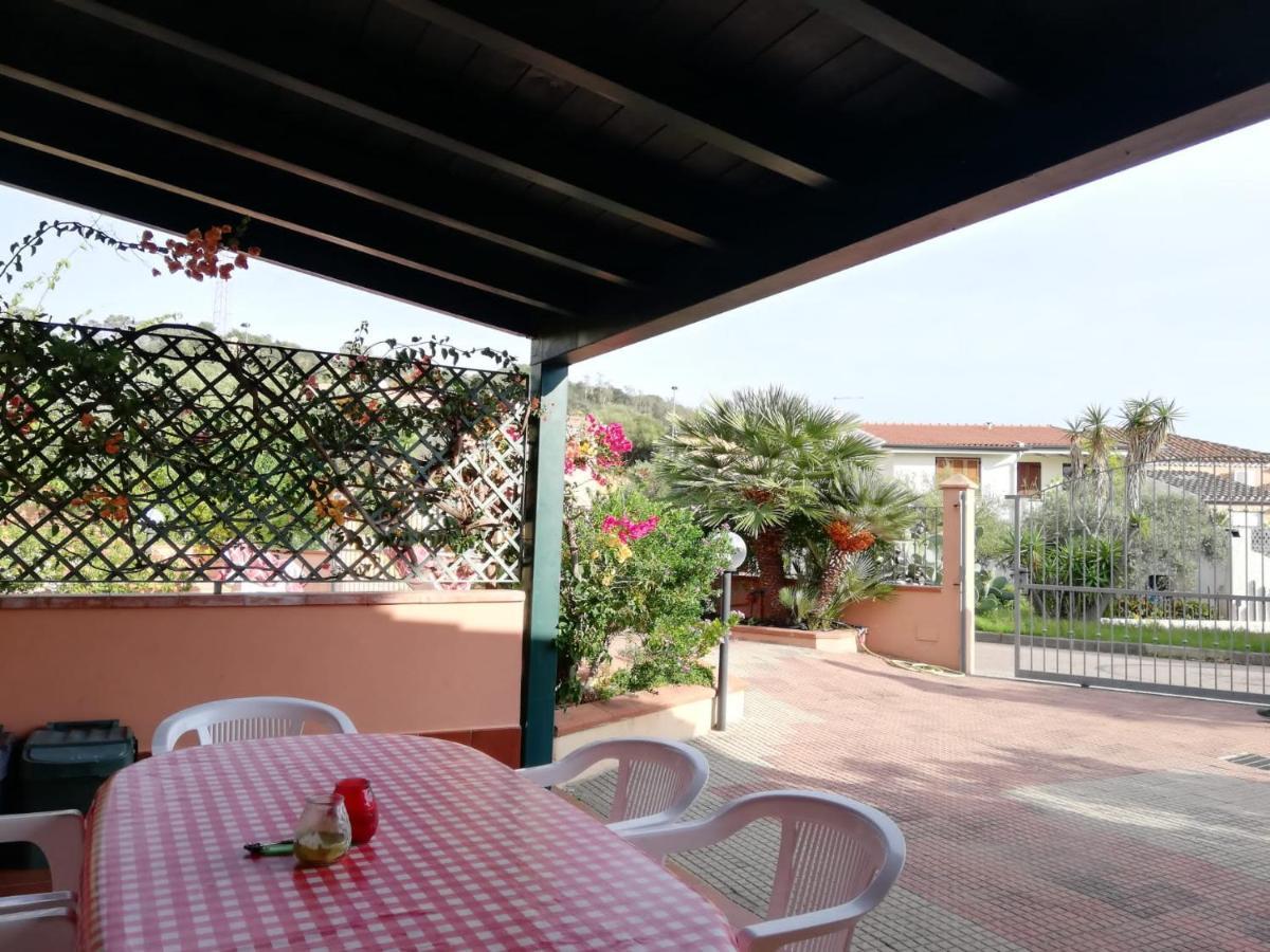 Arbatax Le Terrazze sul Mare Aparthotel Exterior foto
